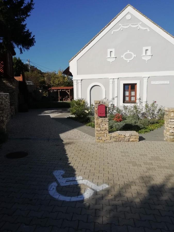 Aracsi Vendeghaz Hotel Balatonfüred Eksteriør billede